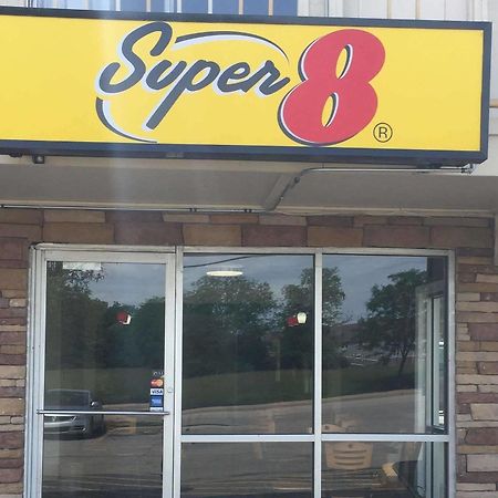 Super 8 By Wyndham Флоренция Экстерьер фото